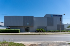 dekmetal-fasada-dekprofile-trinom-16
